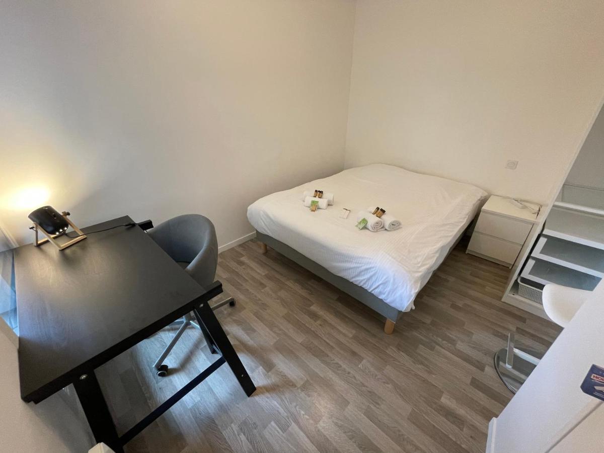 Gredi, Appt Avec Parking Et Terrasse A Caen Apartment Екстериор снимка